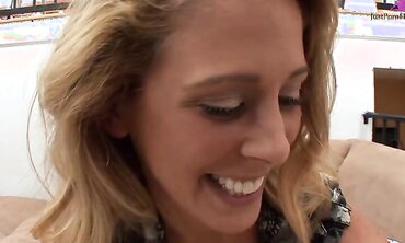 Lesbo Sex With Holly Michaels And Cherie Deville