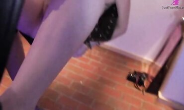 Bella Vendetta Submits Fully To Lesbian Bettie Bondage In Her Sex Swing