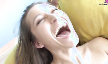 Dani Daniels And Vanessa Veracruz Lick Each Other's Pussies And Cum