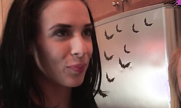 Aiden Ashley Turns Out Cameron With Nikki Hearts