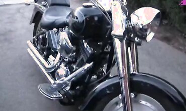 Sexy Blonde Want to Ride High