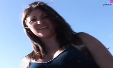 Harley Valley Gives Good Eye Contact As She Sucks And Fucks During Audition