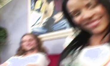 Elena Heiress Likes It Raw