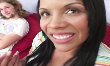Elena Heiress Likes It Raw