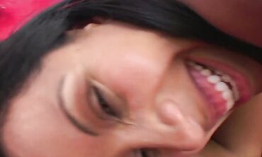 Elena Heiress Likes It Raw