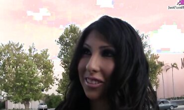 Hot Brunette Esperanza Diaz Rides Wand