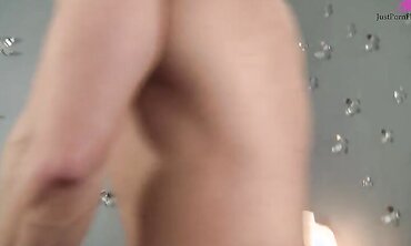 Mandy Majestic Doesn't Let Her Fat Stop Her From Getting Fucked