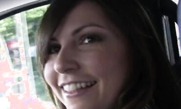 Melanie Scott Enjoys Bareback Sex