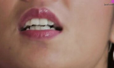 Solo sexy asian finger bangs herself in sudsy bathe tub, then fucks herself hard with purple dildo.
