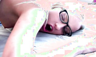 Hardcore Lesbian Action For Toy Loving Teens