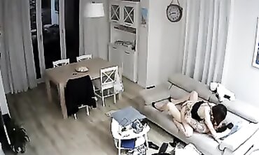Amateur Brunette Webcam Session