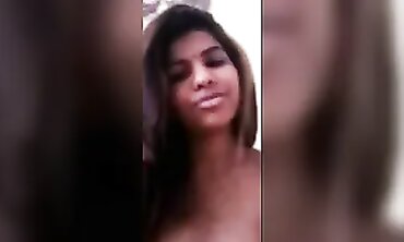 Trichy College Babe Striptease With Boobs And Cunt Showcase