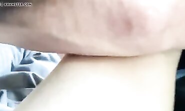 Hotwife Gets Creampie in the Backseat