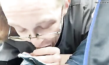Hotwife Gets Creampie in the Backseat