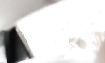 Hotwife Gets Creampie in the Backseat