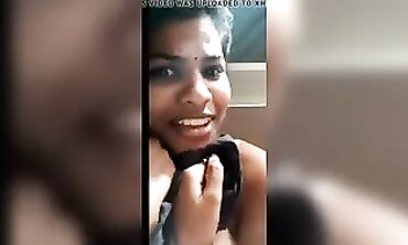 Tricky School Bimbo - Exclusive Footage of Teen Flashes in Classroom