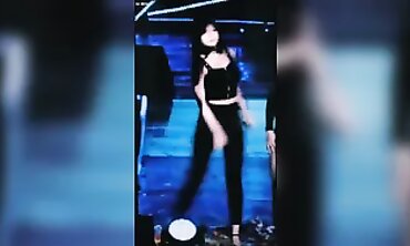 Apink's Hayong gift: Brunette Korean Babe With Hot Geyser