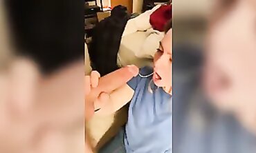 Pink Gives a Hot Blowjob