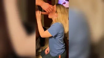 Pink Gives a Hot Blowjob