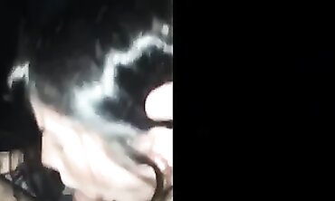 Slender Girlfriend Offers Blowjob and Handjob in Car