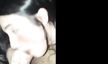 Slender Girlfriend Offers Blowjob and Handjob in Car