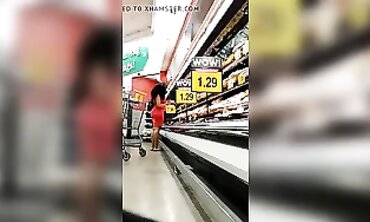 POV: Candid Thick Black MILF with Huge Ass and Tits