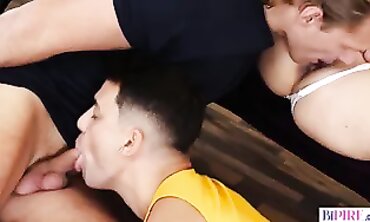 Helena Moeller Cheats on Boyfriend with Nick Vargas Mark