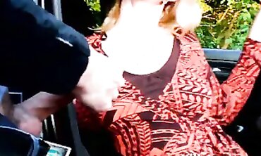 Long Legs British Mom Fetish - Amateur Milf Outdoor Sex