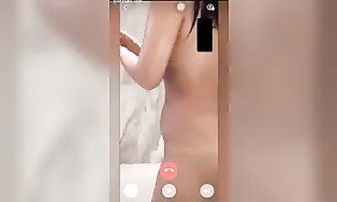 Pinay Nubiles Amateur Selfie