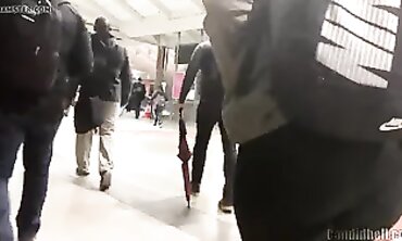 Curvy Milf Bounces Her Big Booty On A Giant Dildo