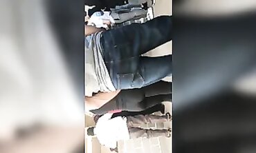 Love's Dance Crew Booty in Yoga Leggings