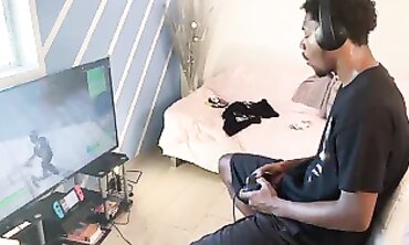 Carmela Clutch Fortnite Chronicles Part 1: Amateur Interracial Blowjob