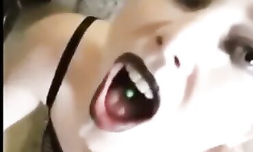 Smoky Blowjob With A Facial