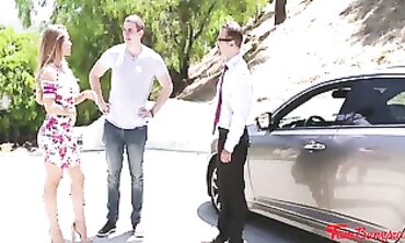 Nicole Aniston: Busty MILF Niece's Taboo Family Affair