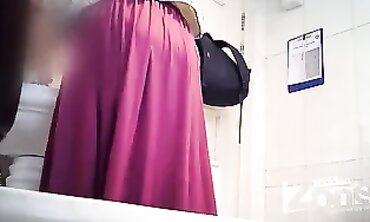 Bathroom Pissing Session 37