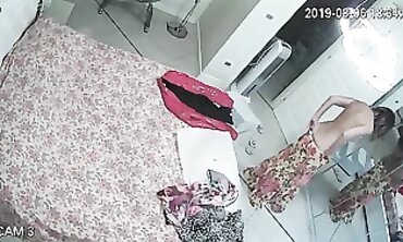 Honey MILF Caught on Hidden Cam Changing in Apartment