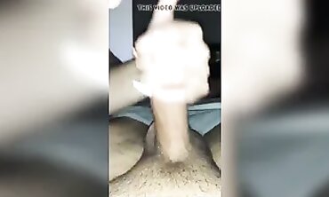 POV College Babe Gets A Handjob And Cumshot