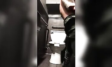 Sensuous Blonde Wiping Her Voluptuous Cunt