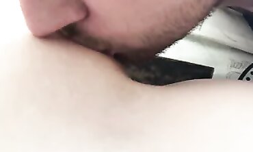 GF Taunts Before Allowing Pussy Licking