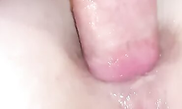 Close-Up Anal Creampie with Inexperienced MILF