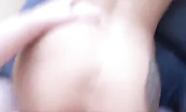 POV Hookup With An Ultra-Cute Milf Mom
