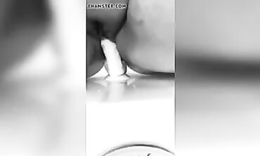 Joy's Private Bathtub Masturbation Session