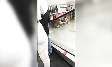 Curvy Cutie Fucks Her Way Through A Pair Of White Leggings