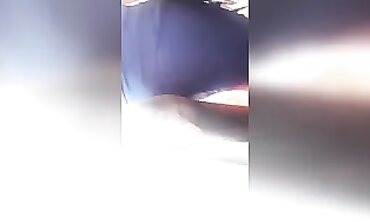 Encoxatriz discreta e morena