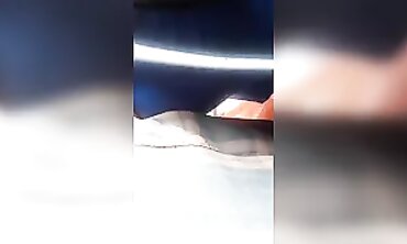 Encoxatriz discreta e morena