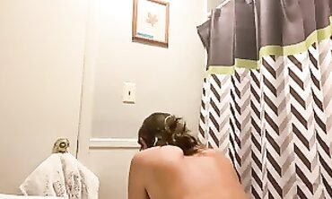 Nice: Concealed Shower Scene with Adorable Assets