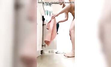 Blonde with Big Ass Caught Showering on Spy Cam