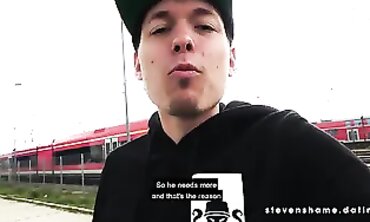 Sidney Dark Gets Dogged By A Stranger