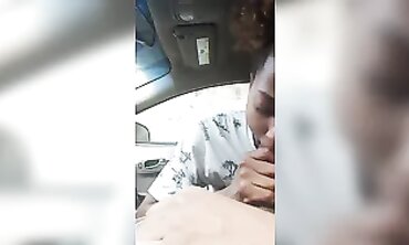Ebony MILF Takes Amateur Blowjob in Dark Car Outdoors