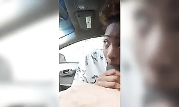 Ebony MILF Takes Amateur Blowjob in Dark Car Outdoors